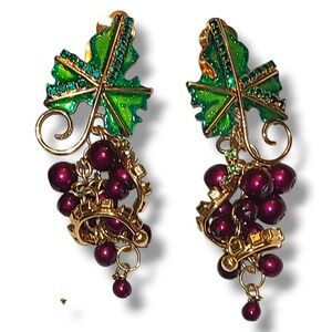 Lunch At The Ritz Grape Vine Earrings Uranium Glass Dangle Rhinestone Clip-on